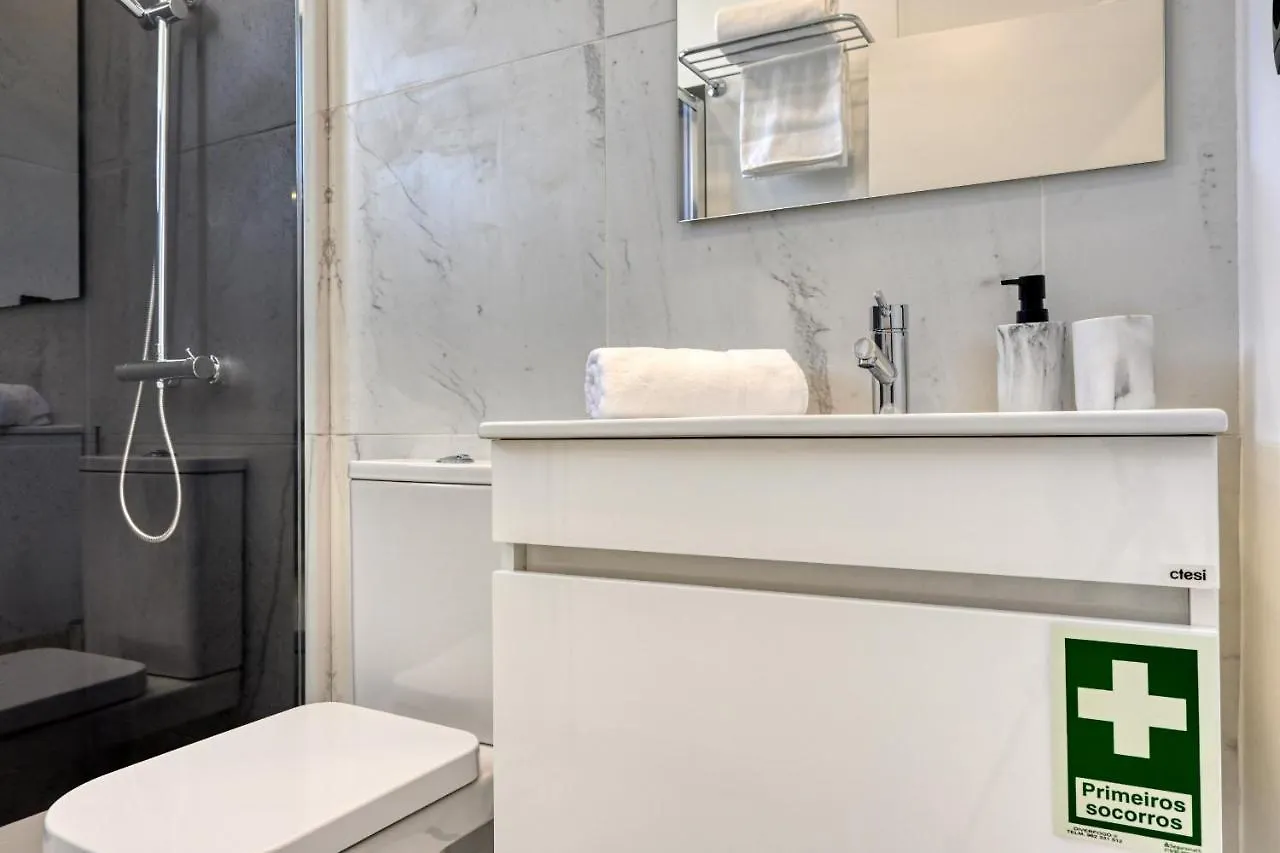 Beco Santa Emilia 3J, A Home In Madeira Фуншал Апартаменты