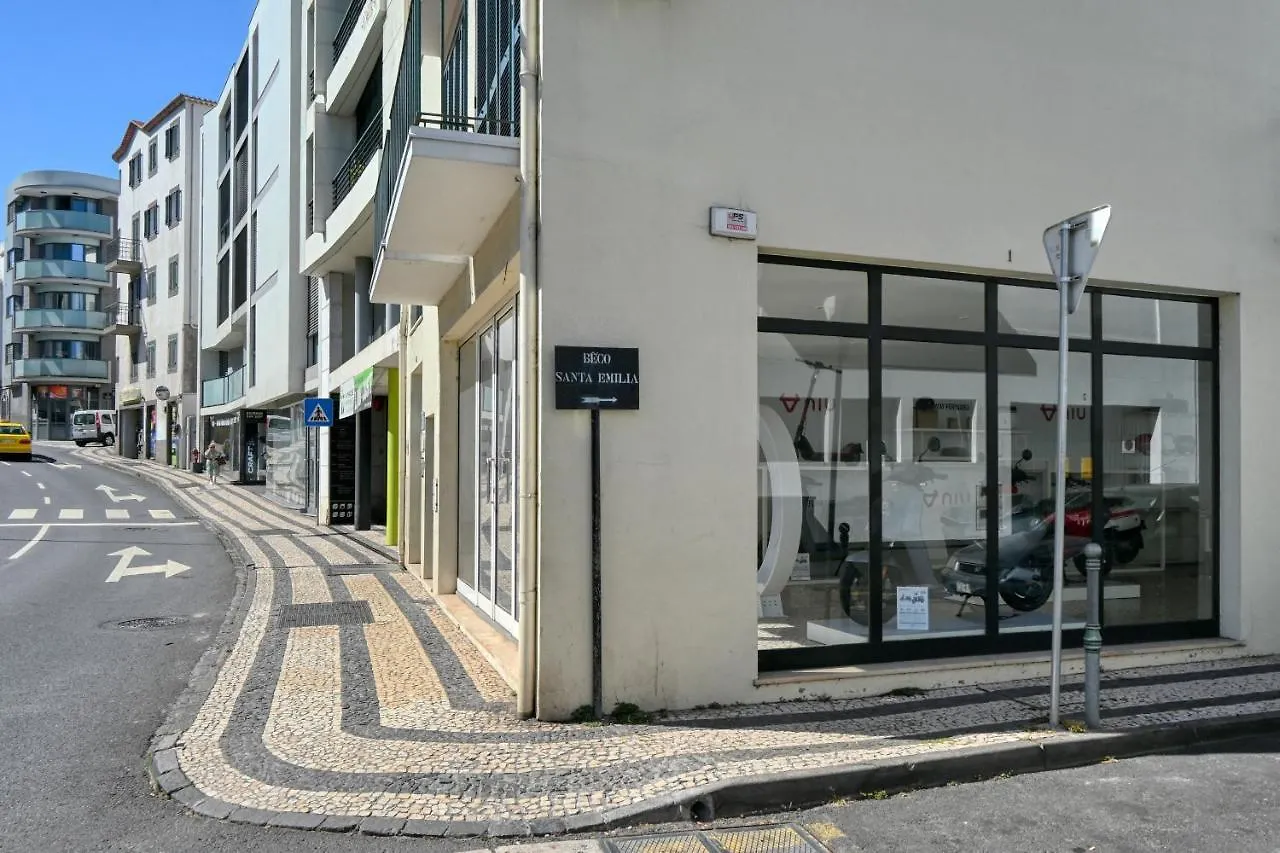 Apartment Beco Santa Emilia 3J, A Home In Madeira Funchal