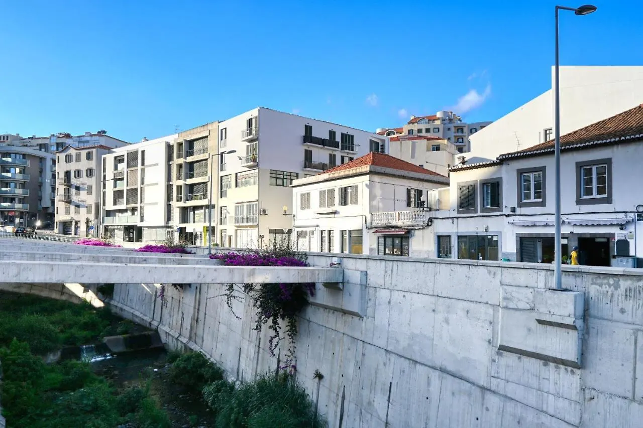 Beco Santa Emilia 3J, A Home In Madeira Funchal  Portugal